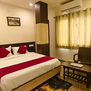 Hotel Rajputana Palace