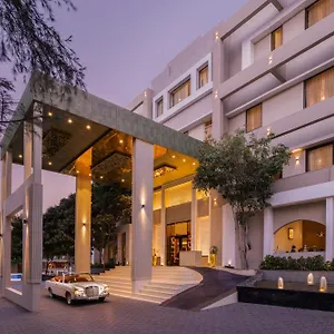 Hotel Essentia Luxury &