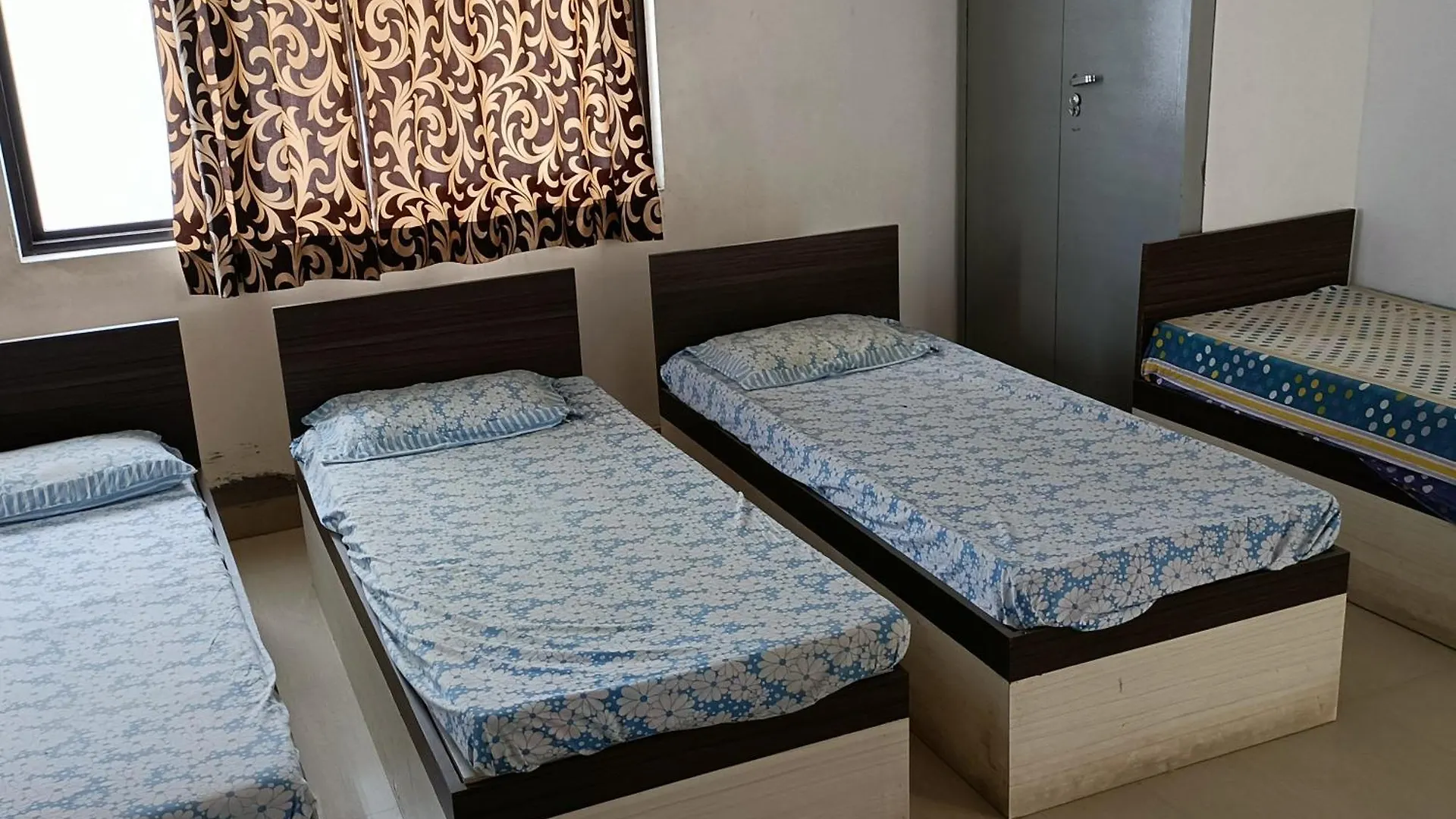 The Comfort Zone Hotel Удайпур
